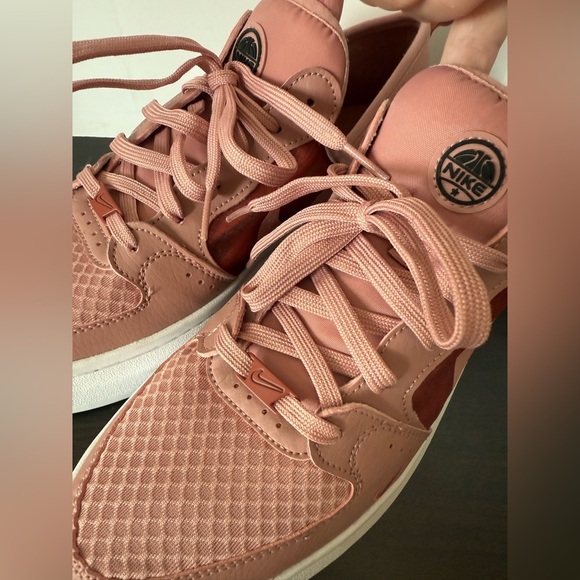 Nike Blush Pink Casual Sneakers worn once - Picture 8 of 8